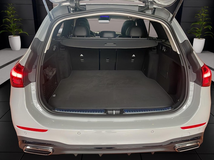 Vehicle image MERCEDES-BENZ C 220