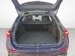 Vehicle image MERCEDES-BENZ C 220 d 4MATIC T-Modell Swiss Star AMG Line