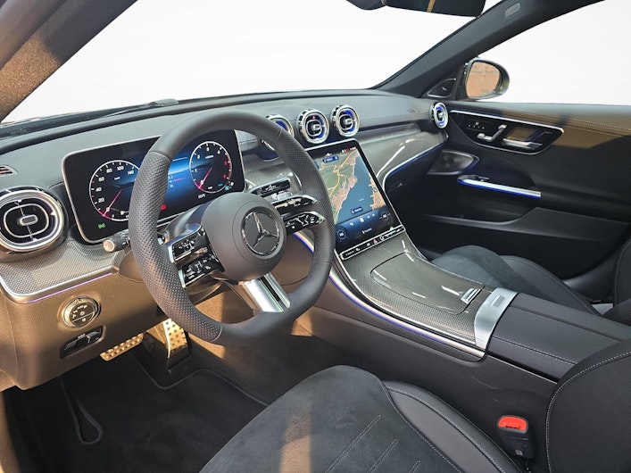 Vehicle image MERCEDES-BENZ C 220