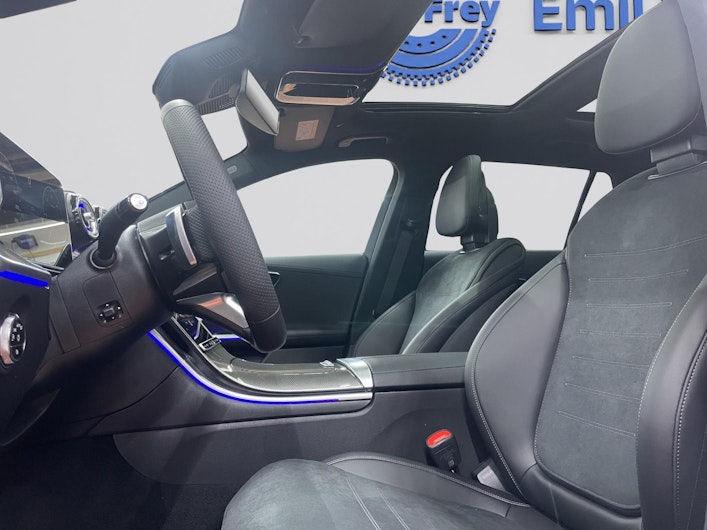 Vehicle image MERCEDES-BENZ C 220