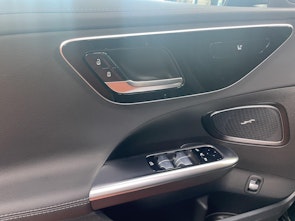 Vehicle image MERCEDES-BENZ C 220 d Swiss Star AMG Line 4matic