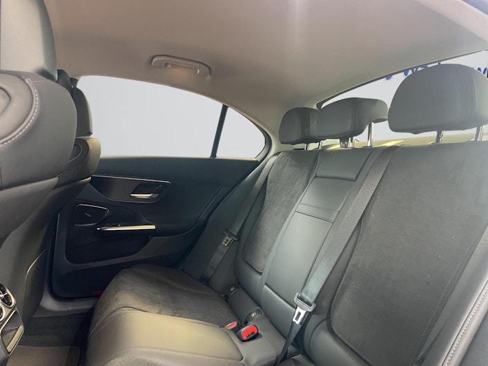 Vehicle image MERCEDES-BENZ C 220