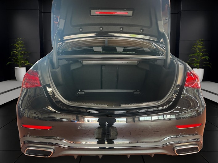 Vehicle image MERCEDES-BENZ C 220