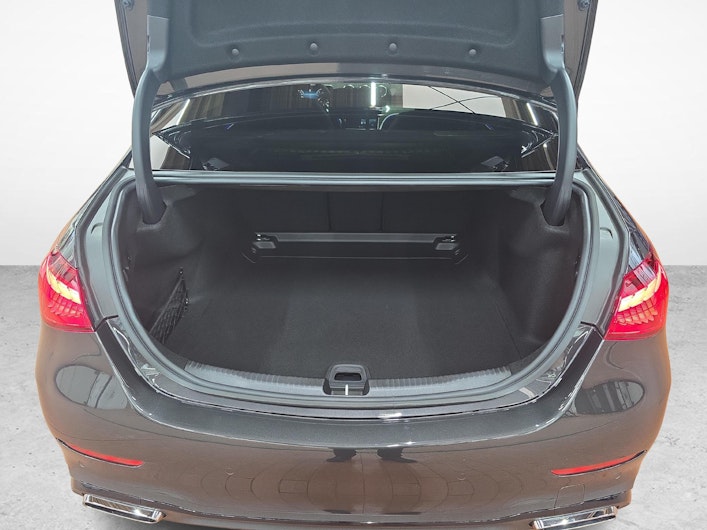 Vehicle image MERCEDES-BENZ C 220