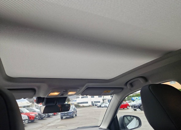 Vehicle image 8 Vehicle image 8