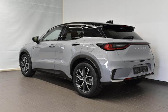 LEXUS LBX 1.5 Hybrid Cool AWD 3