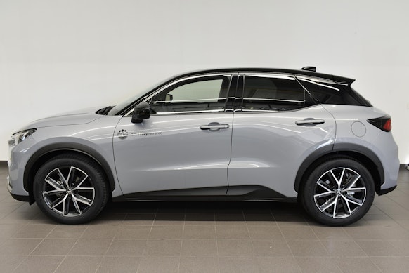 LEXUS LBX 1.5 Hybrid Cool AWD 2