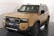 First vehicle image