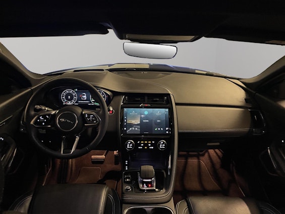 Vehicle image 6 Vehicle image 6