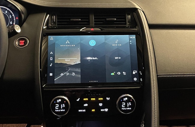 Vehicle image 9 Vehicle image 9