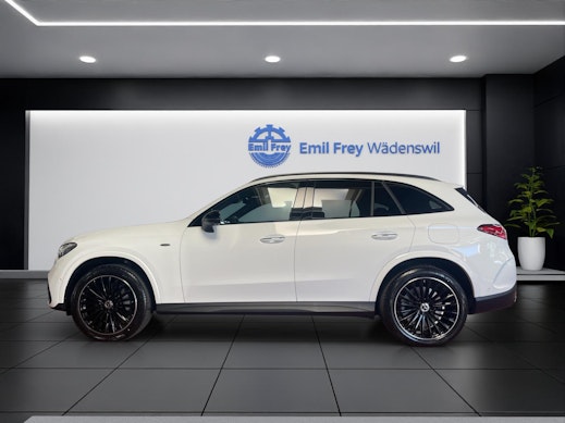 MERCEDES-BENZ GLC 400 e EQ Star AMG Line 4matic 3