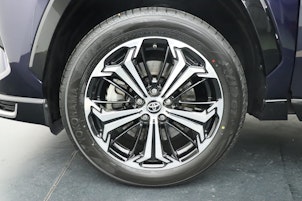 Vehicle image TOYOTA RAV4 2.5 Plug-In-Hybrid Platinum