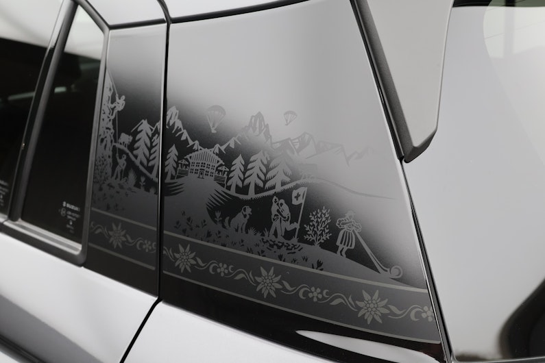 Vehicle image SUZUKI SWIFT