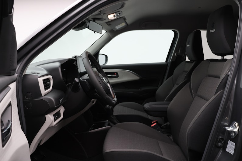 Vehicle image SUZUKI SWIFT