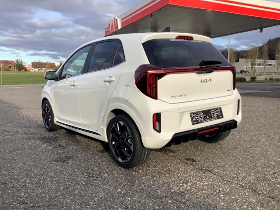 Vehicle image 5 Vehicle image 5