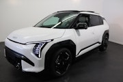 First vehicle image