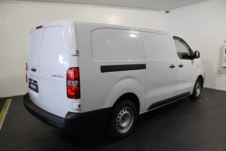 Vehicle image TOYOTA PROACE