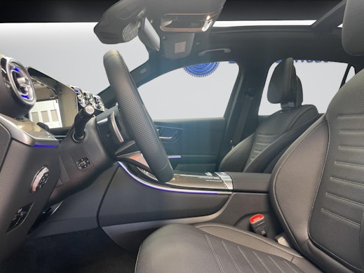 MERCEDES-BENZ GLC 400 e EQ Star AMG Line 4matic 3