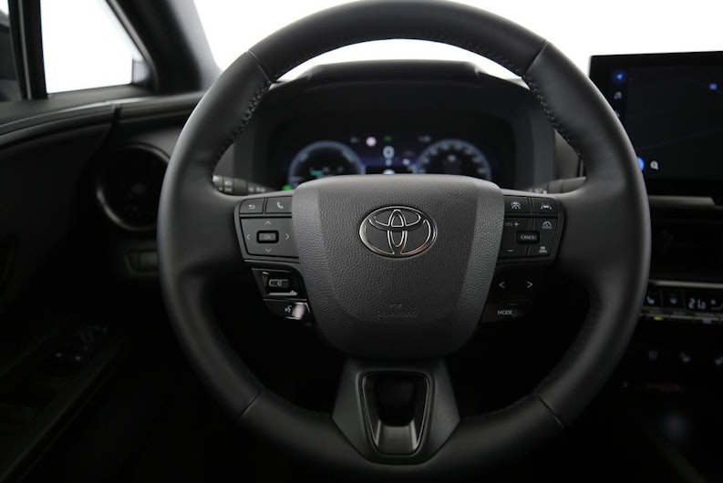 Vehicle image TOYOTA C-HR