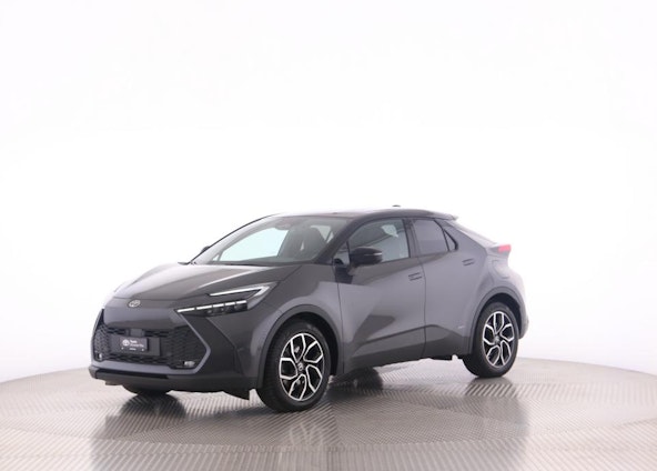 First vehicle image First vehicle image