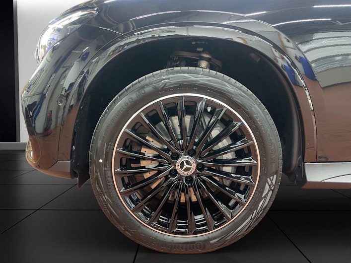 Vehicle image MERCEDES-BENZ GLC 400