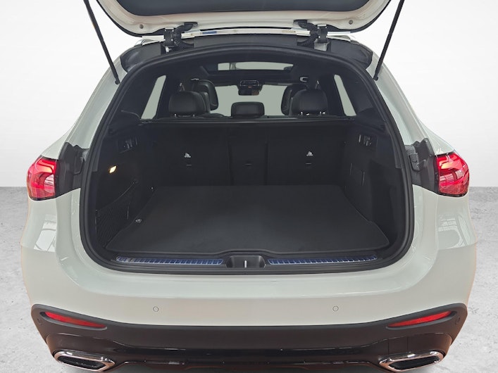 Vehicle image MERCEDES-BENZ GLC 220