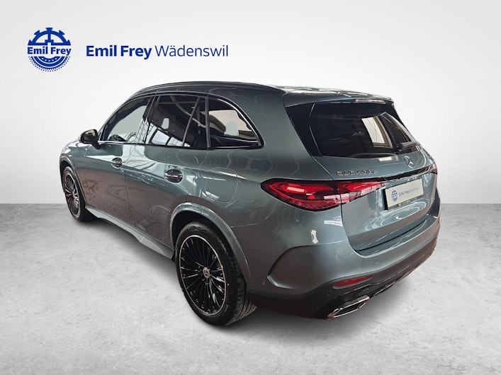 Vehicle image MERCEDES-BENZ GLC 400