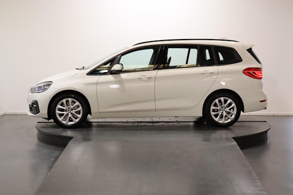 BMW 218d xDrive Gran Tourer 1