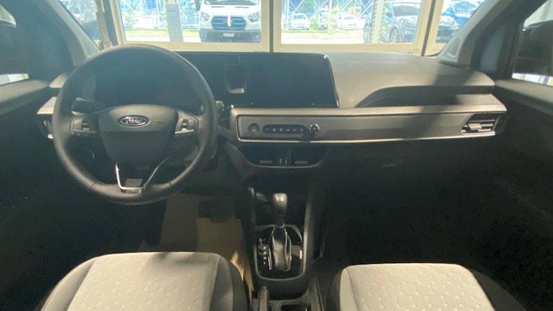 Vehicle image FORD COURIER