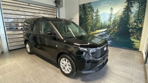 Vehicle image FORD Tourneo Courier 1.0 EcoBoost Titanium