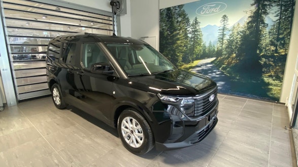 FORD Tourneo Courier 1.0 EcoBoost Titanium 0 FORD Tourneo Courier 1.0 EcoBoost Titanium 0