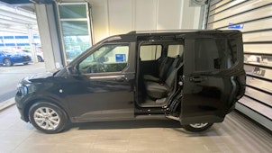 Vehicle image FORD Tourneo Courier 1.0 EcoBoost Titanium