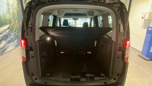 Vehicle image FORD Tourneo Courier 1.0 EcoBoost Titanium