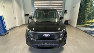 Vehicle image FORD Tourneo Courier 1.0 EcoBoost Titanium