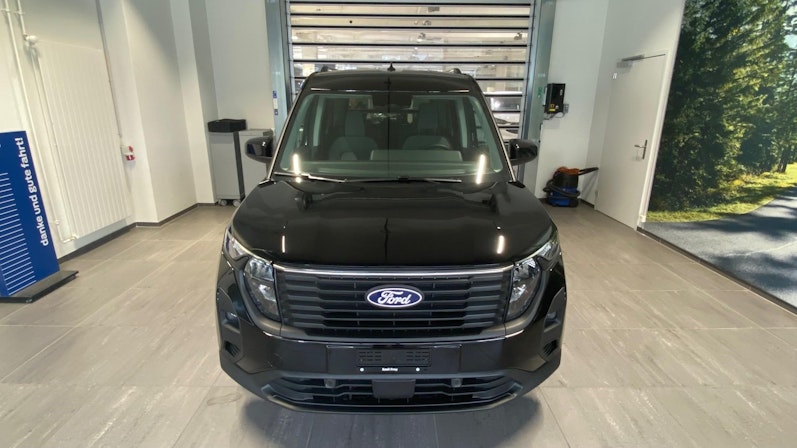 Vehicle image FORD COURIER