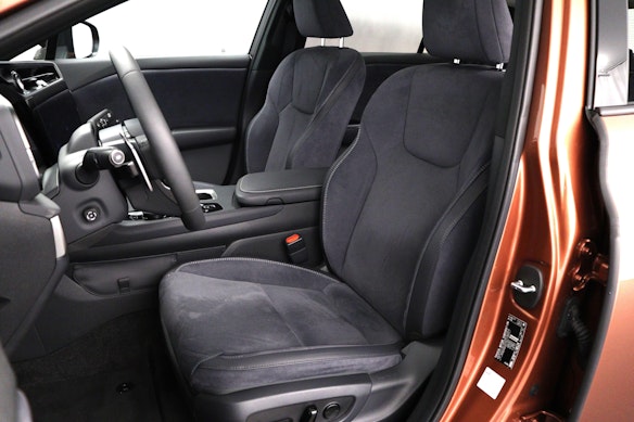 LEXUS RZ 450e Excellence 2