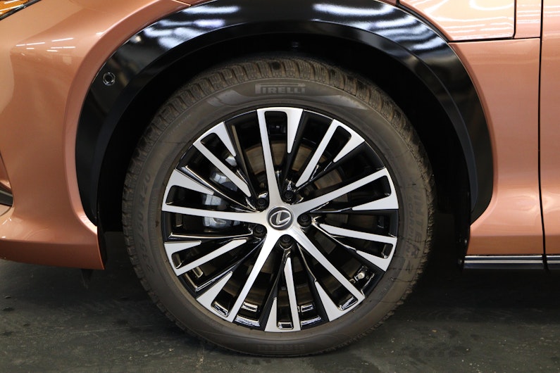 Vehicle image LEXUS RZ