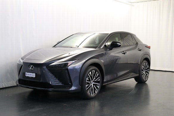 LEXUS RZ 450e Comfort 1