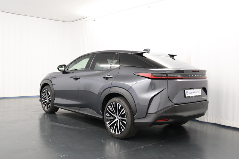 Vehicle image LEXUS RZ