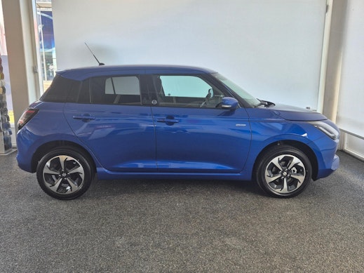 SUZUKI Swift 1.2 Tradizio Top Hybrid 4x4 3