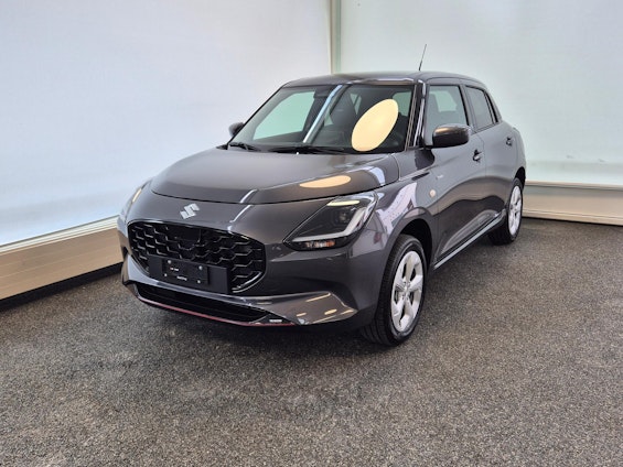 First vehicle image