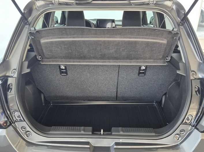 Vehicle image SUZUKI SWIFT