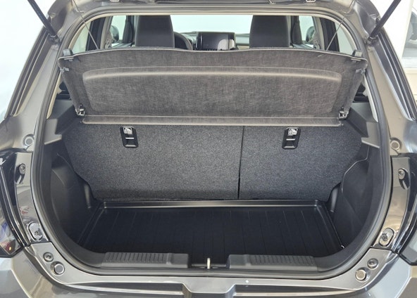 Vehicle image 13 Vehicle image 13