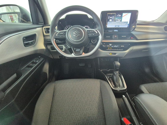 Vehicle image 7 Vehicle image 7