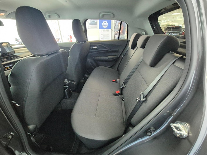 Vehicle image SUZUKI SWIFT