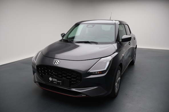 First vehicle image