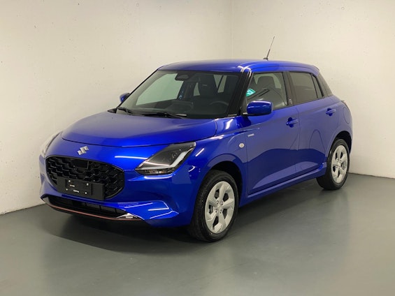First vehicle image