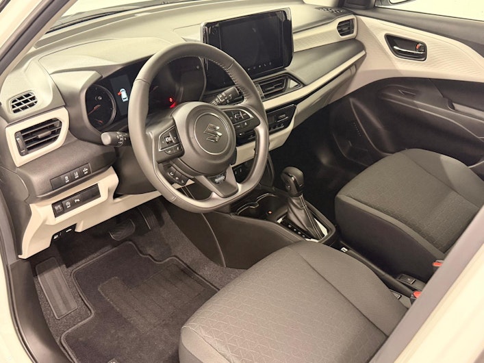 Vehicle image SUZUKI SWIFT