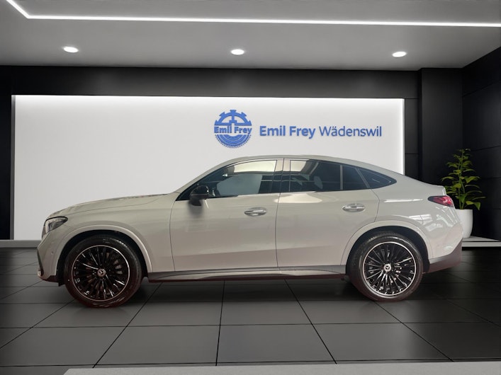 Vehicle image MERCEDES-BENZ GLC 300