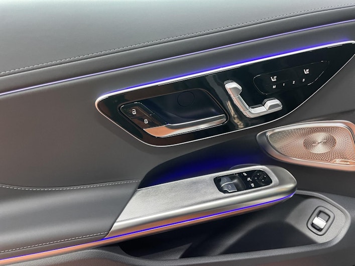 Vehicle image MERCEDES-BENZ CLE 200